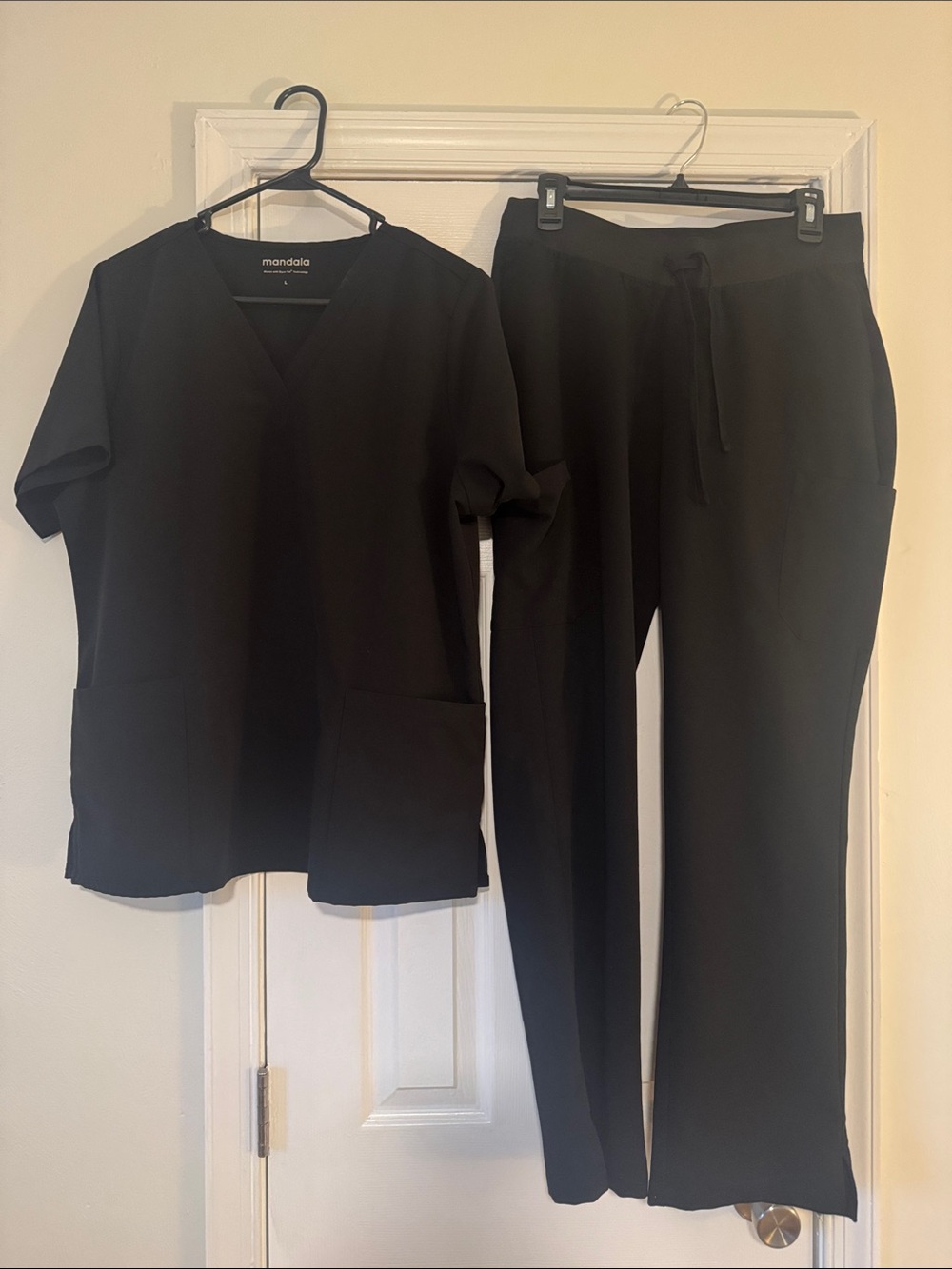 Mandala Women's Black Straight-Leg Scrub Pants with Matching Top